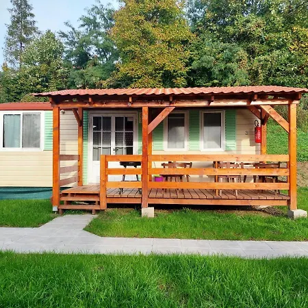 Lipicai Apartmanhazak Szilvasvarad Exterior photo