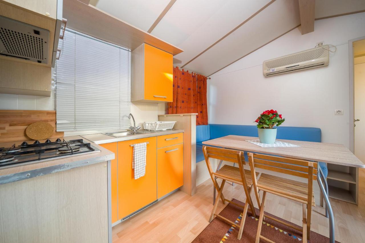 Apartment Lipicai Apartmanhazak
